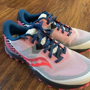 Saucony Women’s peregrine trail running shoes